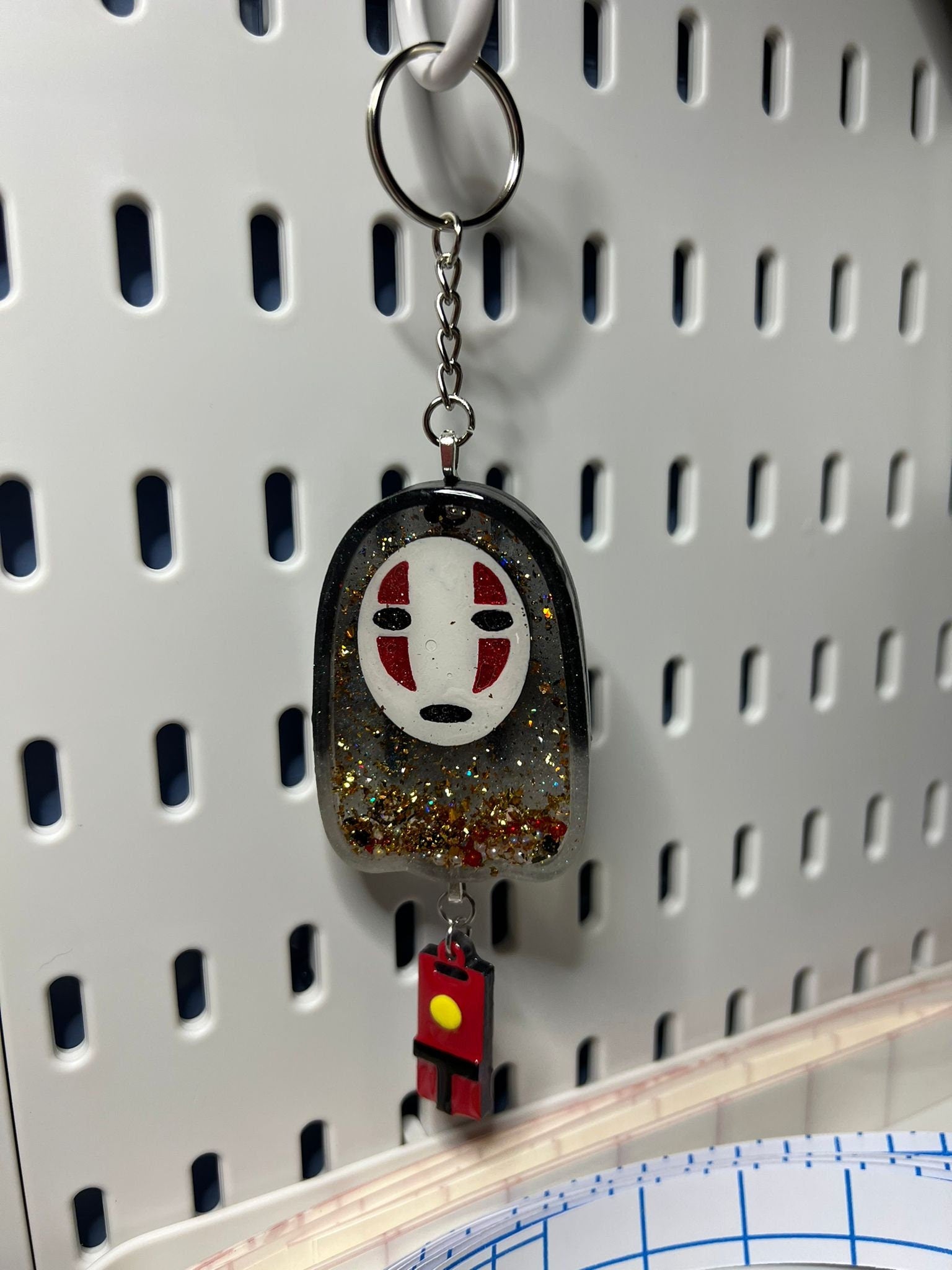 No-Face Shaker Keychain - Gold And Holographic Fillers - Hand-Painted Details - Resin Crafts