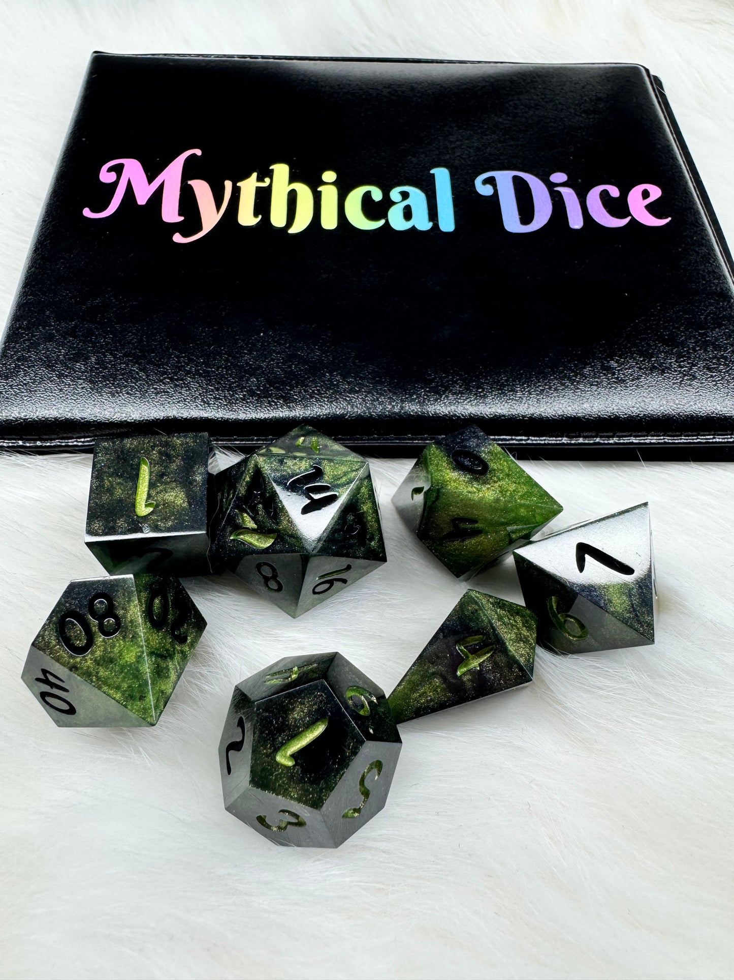 **PREORDER** Rathian - Standard Set - Fine Art Dice