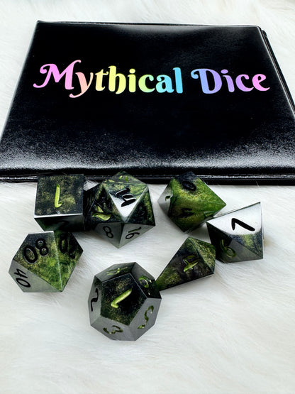 **PREORDER** Rathian - Standard Set - Fine Art Dice