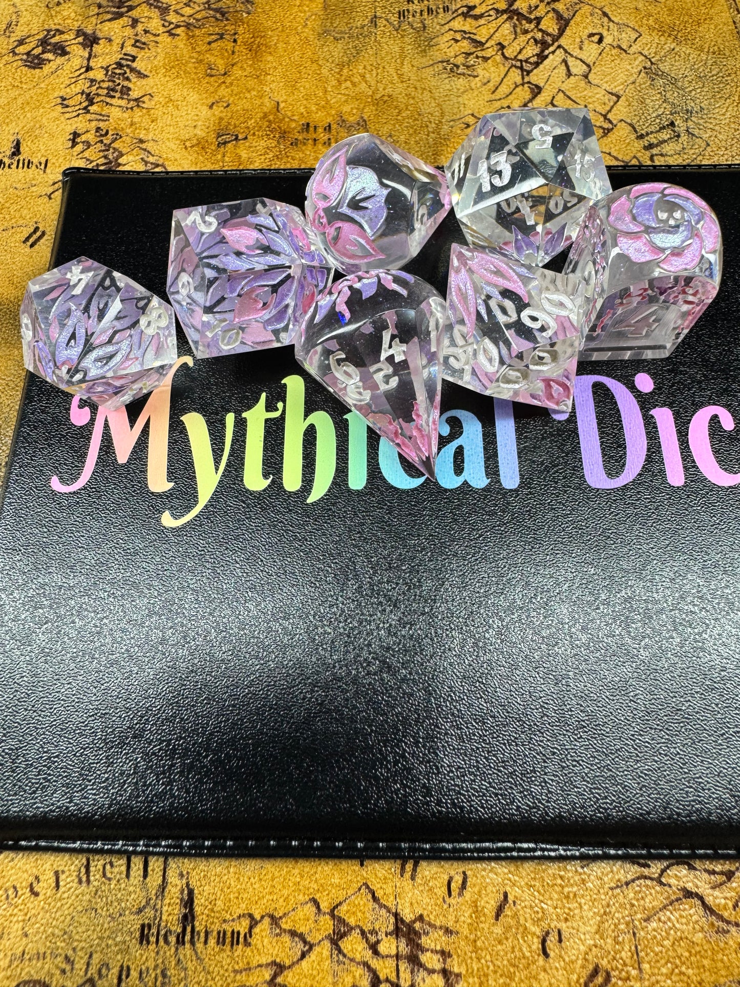 **PRE ORDER**Chameleos - Standard Set - Fine Art Dice